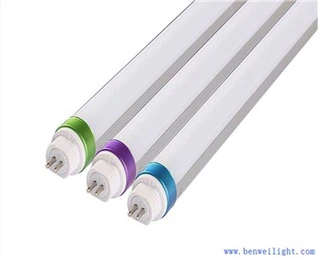 Tub fluorescent T5 de 5 ft