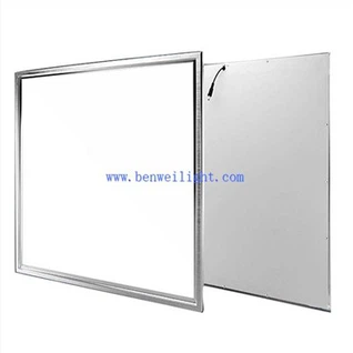 Luminozitate panou LED