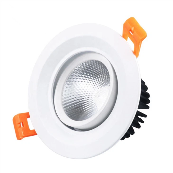 Downlight deasupra dușului