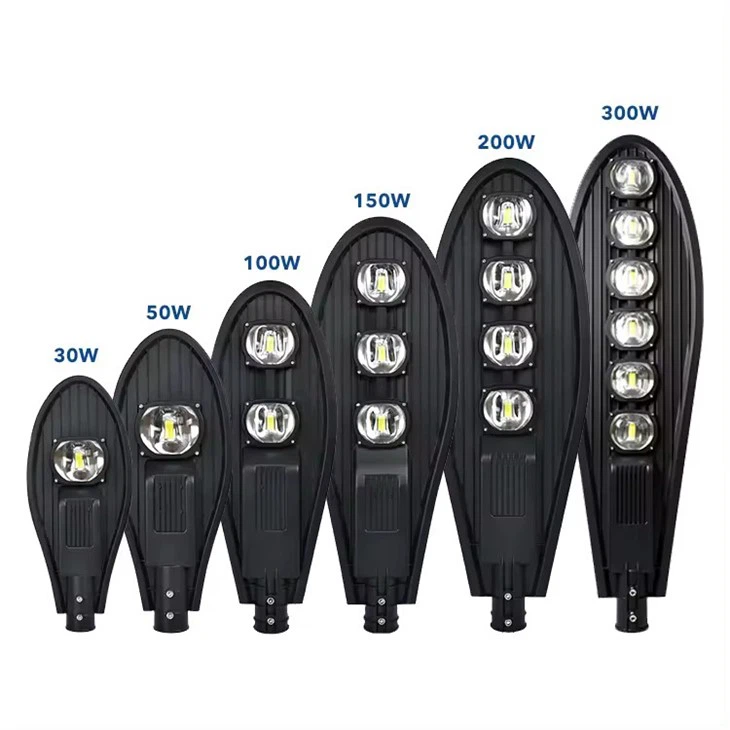 Lumini stradale cu LED tip Cobra