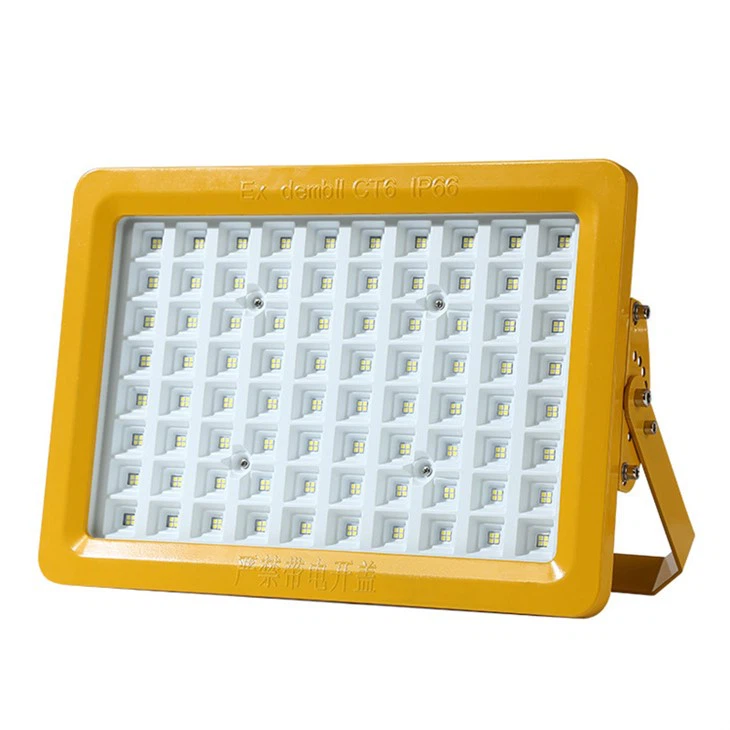 Lumină antiexplozie pentru benzinărie