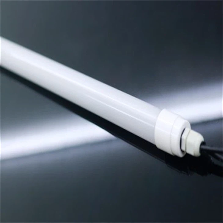 Lumină pentru păsări de curte